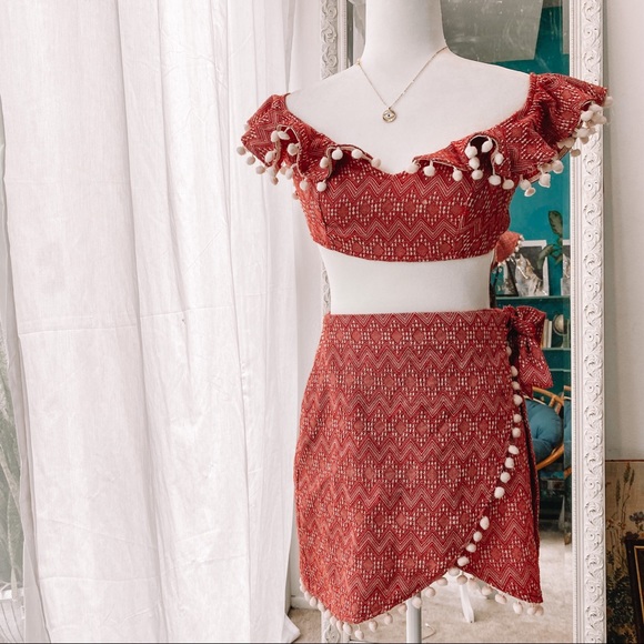 ASOS Tribal Set - Picture 1 of 3